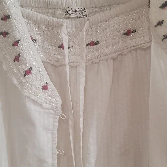 NWT FREE PEOPLE NWT White Two-Piece Set with Embroidered Details - Picture 4 of 6